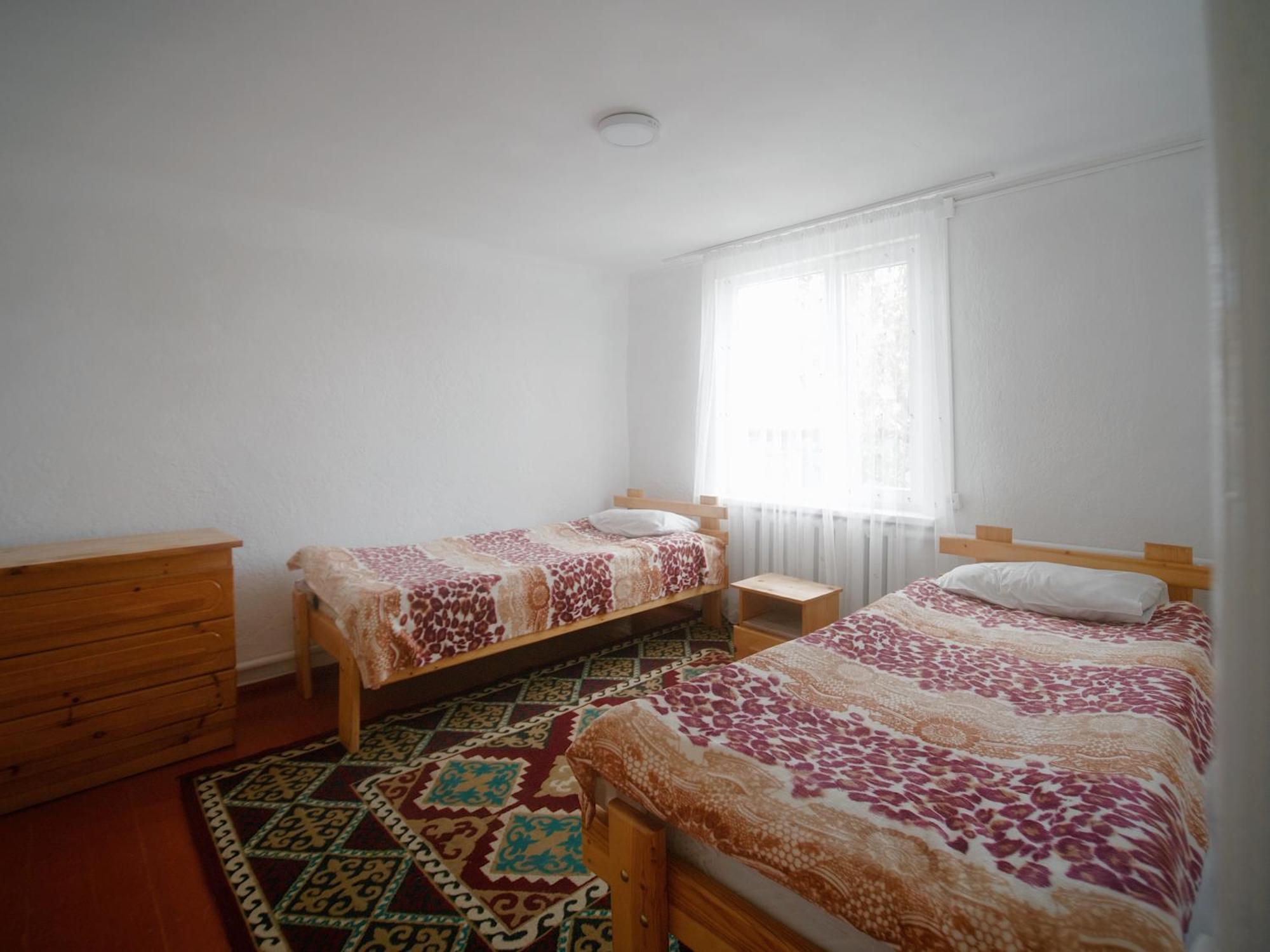 Guesthouse Alakol Karakol Exterior photo