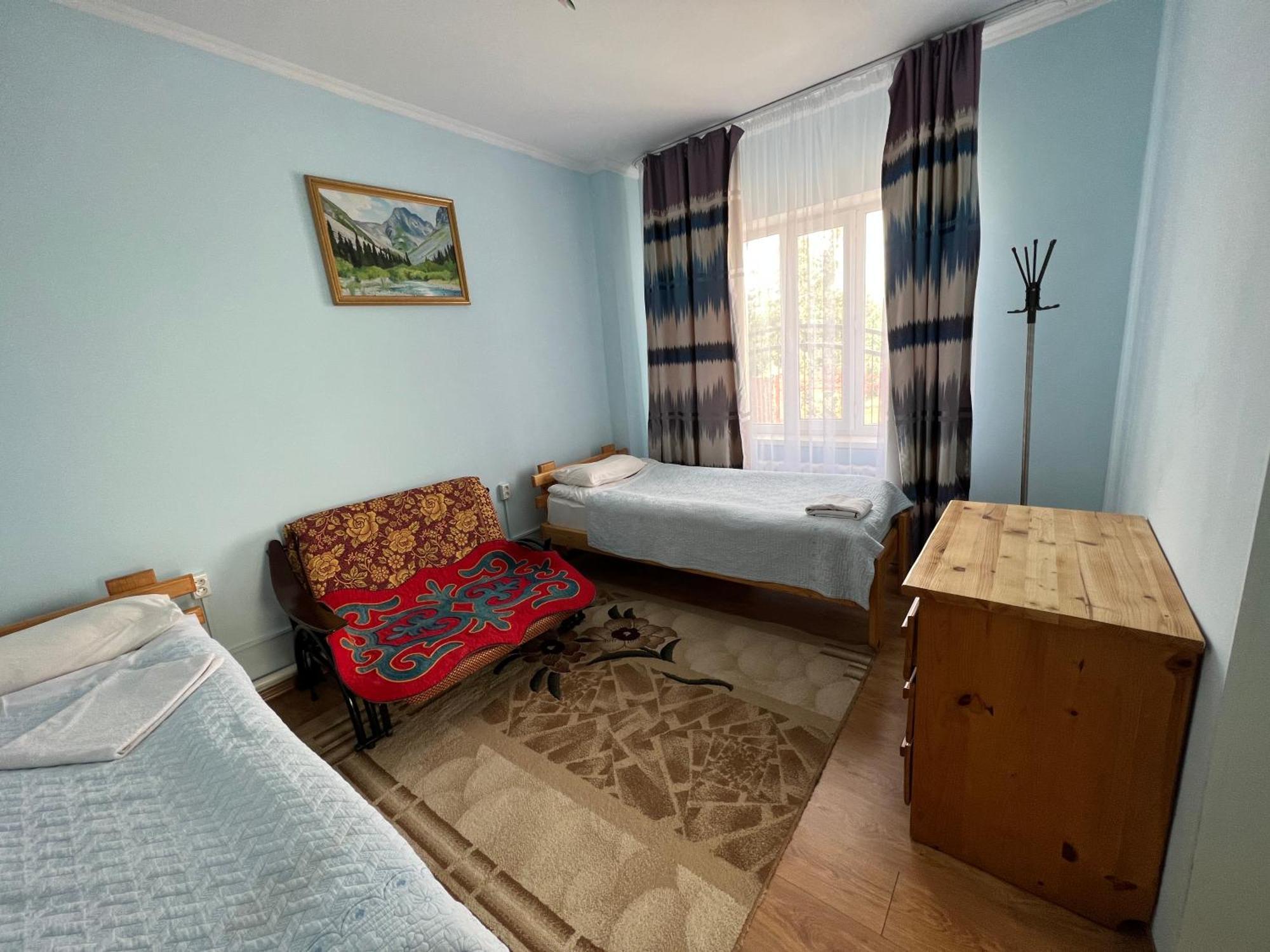 Guesthouse Alakol Karakol Exterior photo